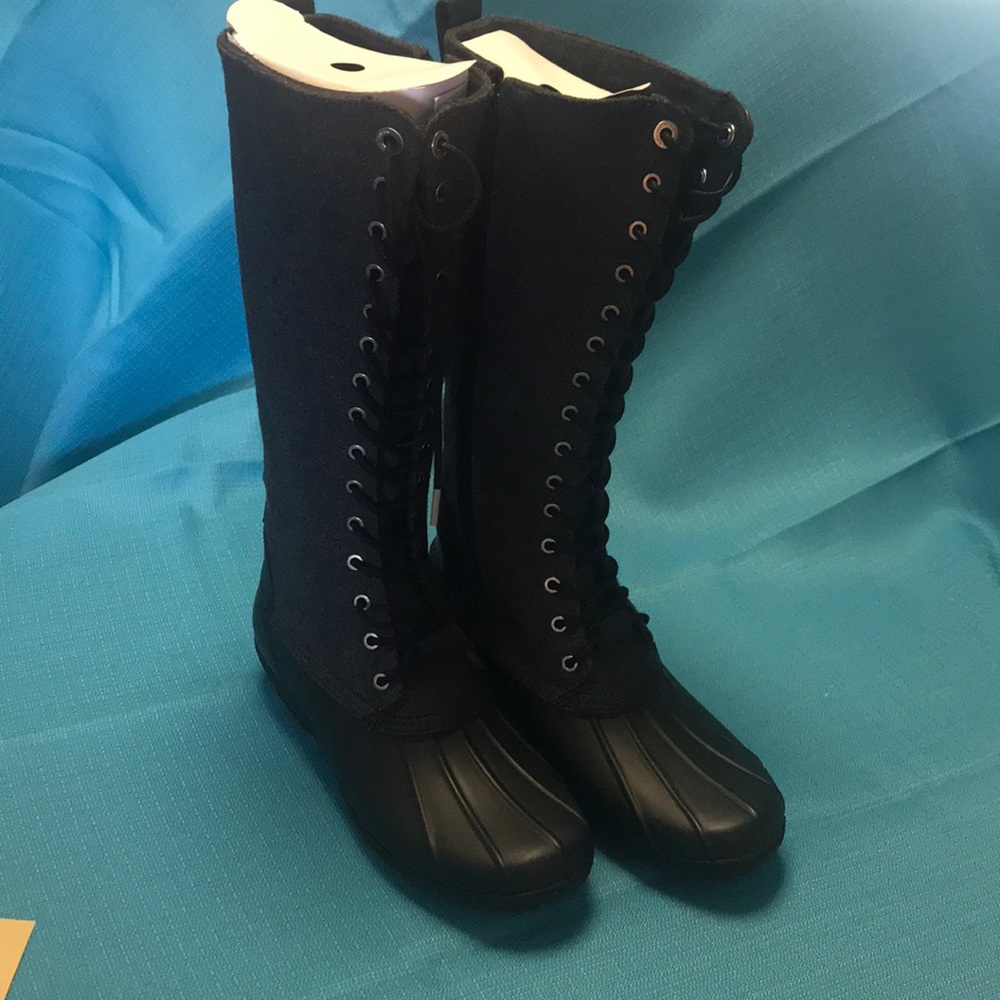 NEVER BEEN WORN! Micheal Kors Easton Tall Boot